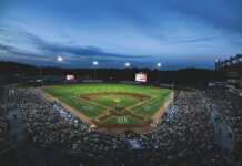 Hoover Met Complex draws crowds and kudos to suburban site