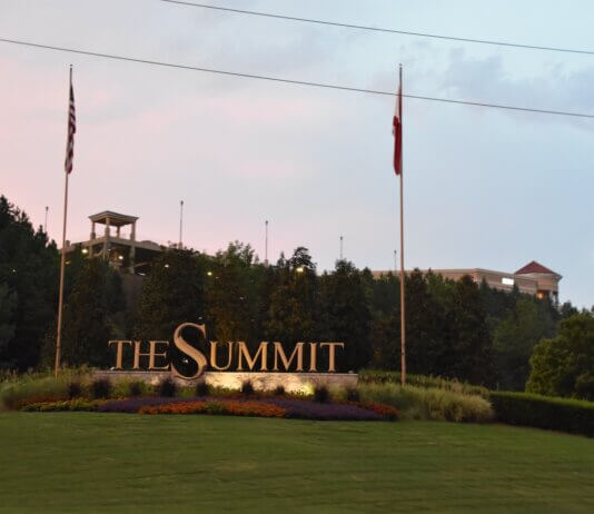 Birmingham’s Summit sold for more than $500 million