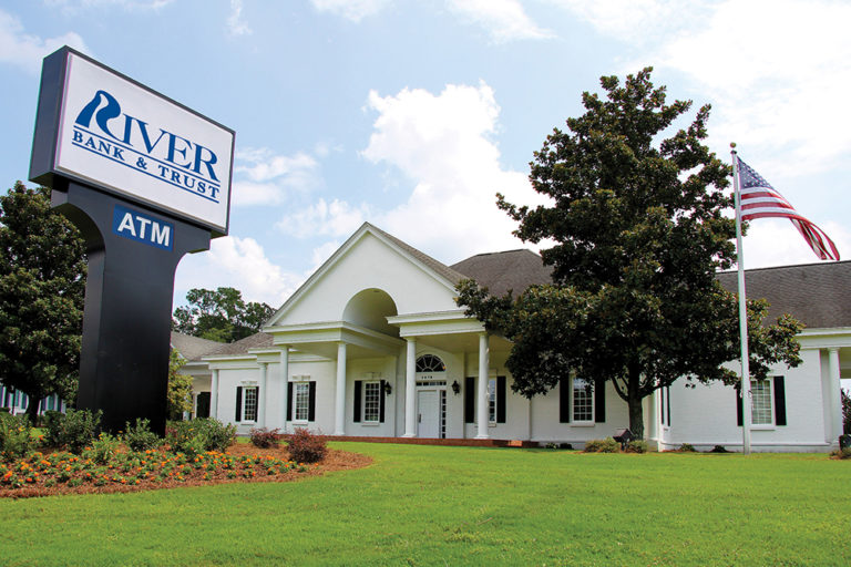 River Financial Corp. Acquires Trinity Bank